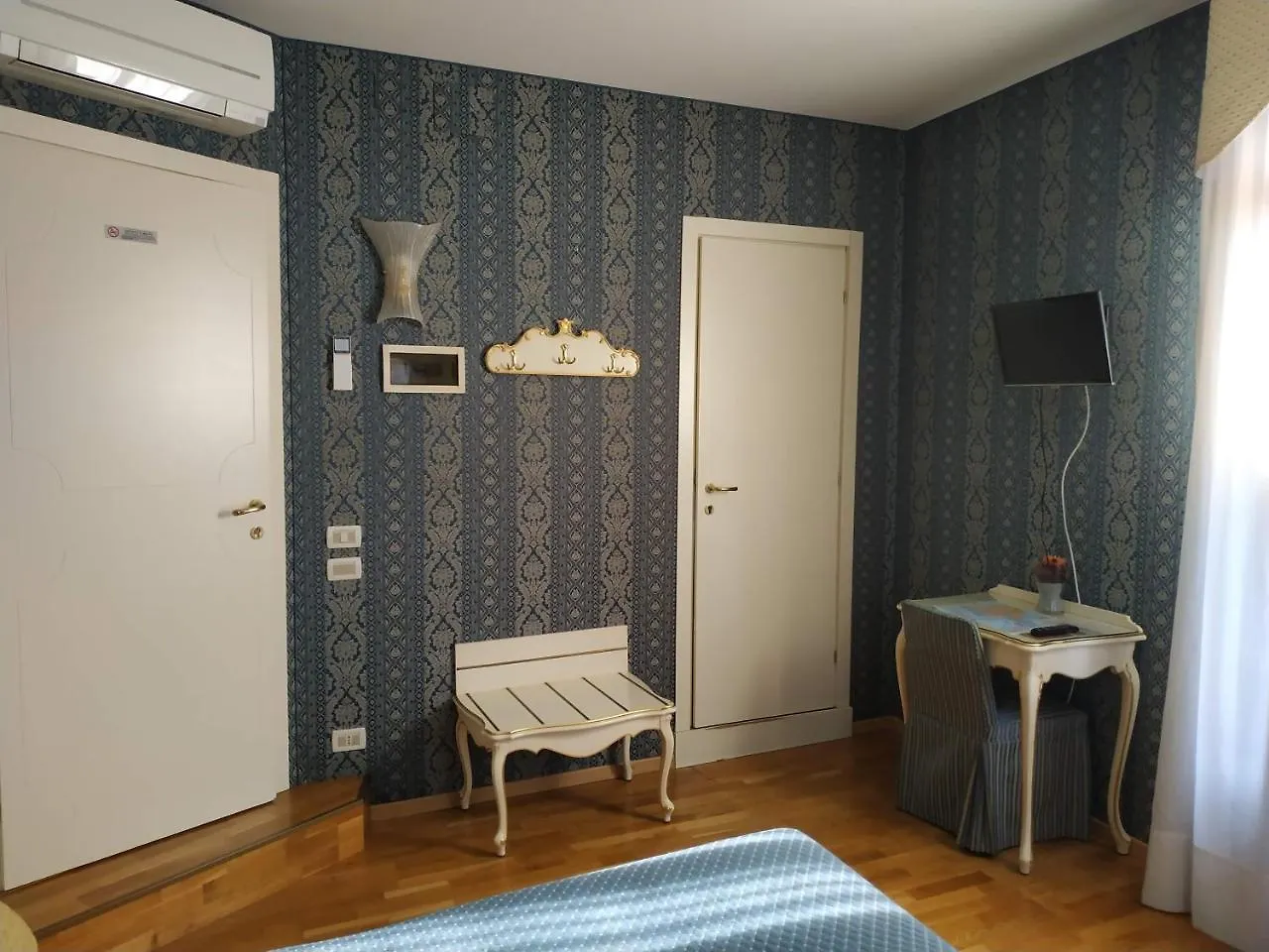 בית הארחה מלון ונציה Residenza Nobile - Locazione Turistica