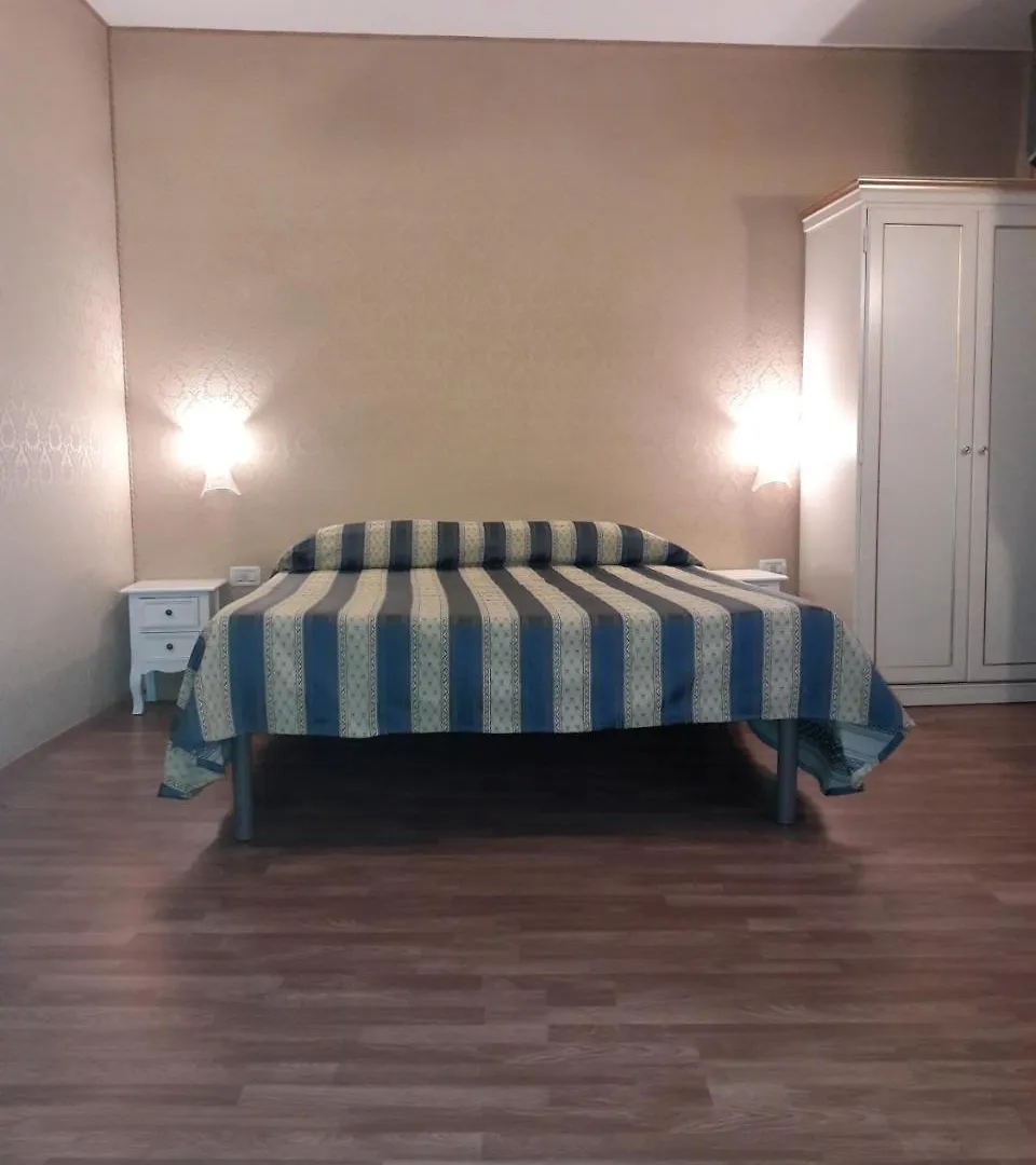 מלון ונציה Residenza Nobile - Locazione Turistica 2*,