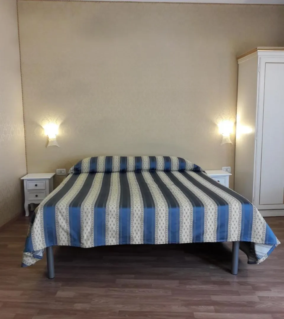 מלון ונציה Residenza Nobile - Locazione Turistica בית הארחה