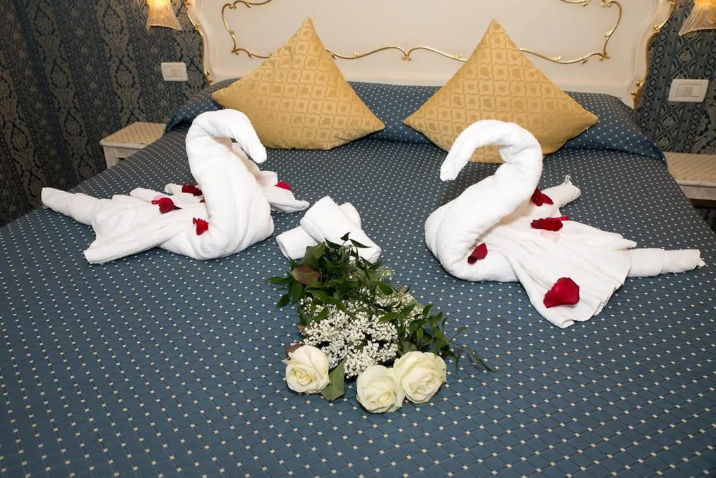 Hotel Residenza Nobile - Locazione Turistica Wenecja 2*,